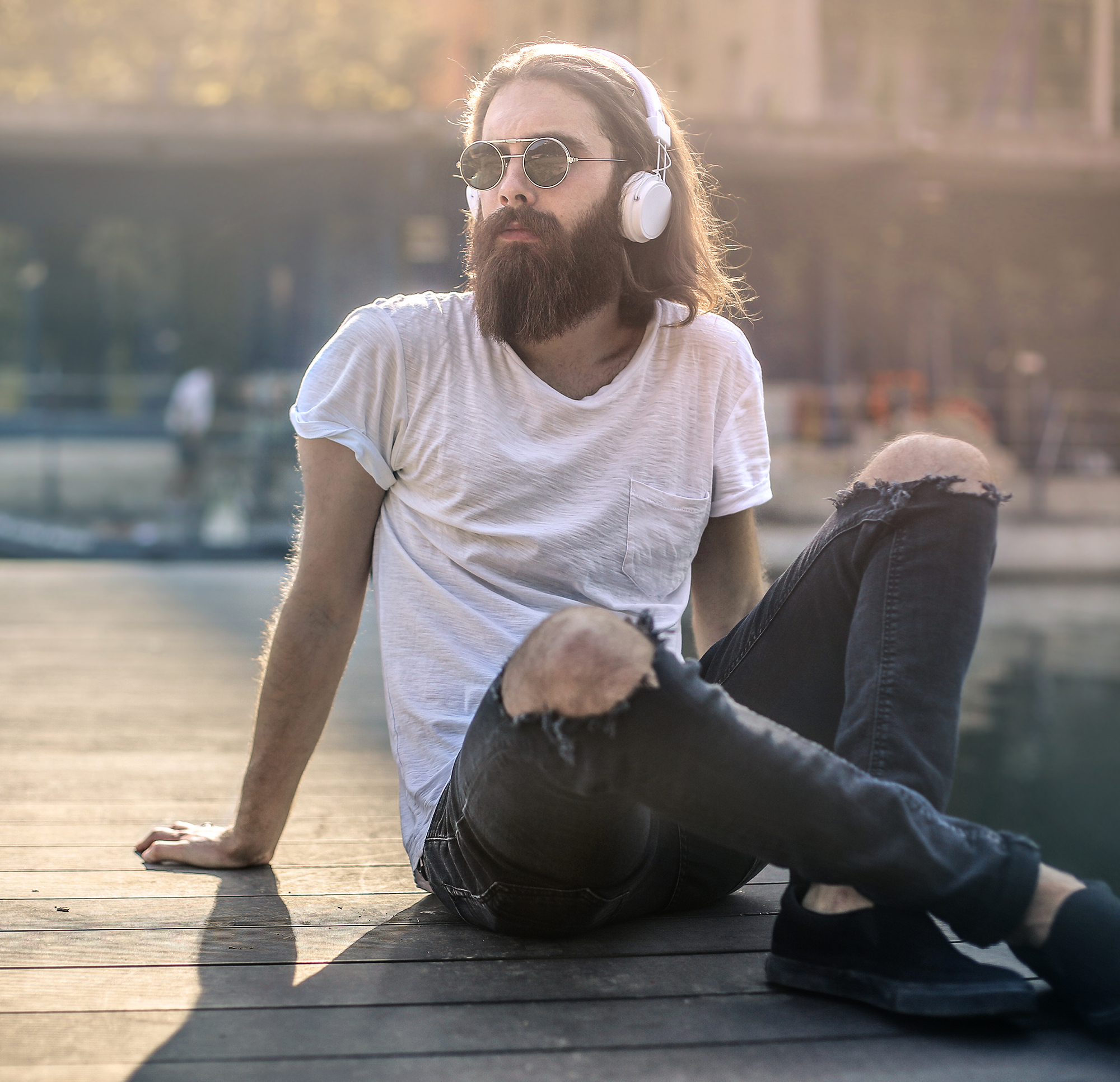 Hipster,Listening,To,Music
